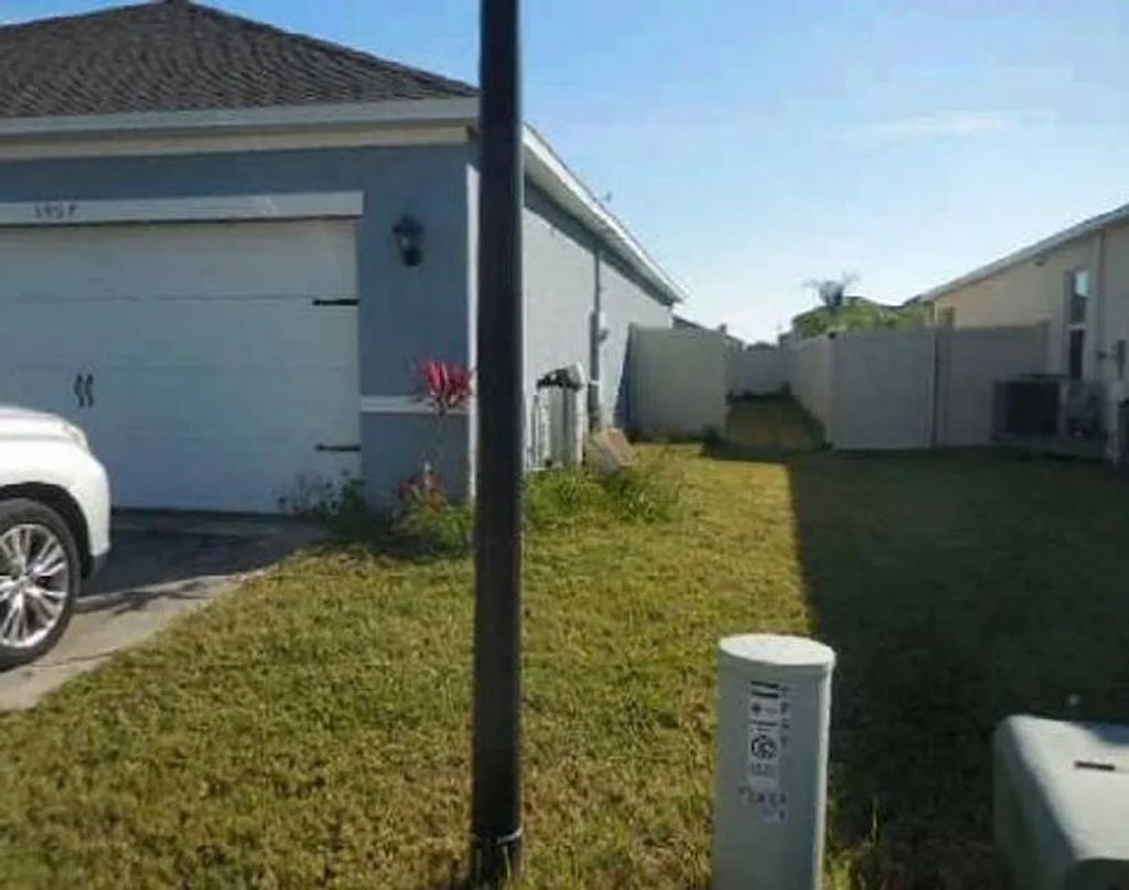 Photo of 3957 Centerville Avenue, Other Florida, FL 32771 (MLS # 397379)