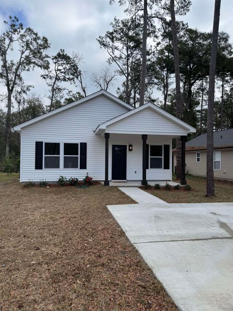 A home in Crawfordville