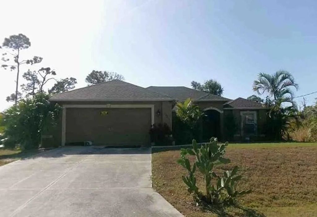 Photo of 17215 Berwin Avenue, Other Florida, FL 33948 (MLS # 395218)