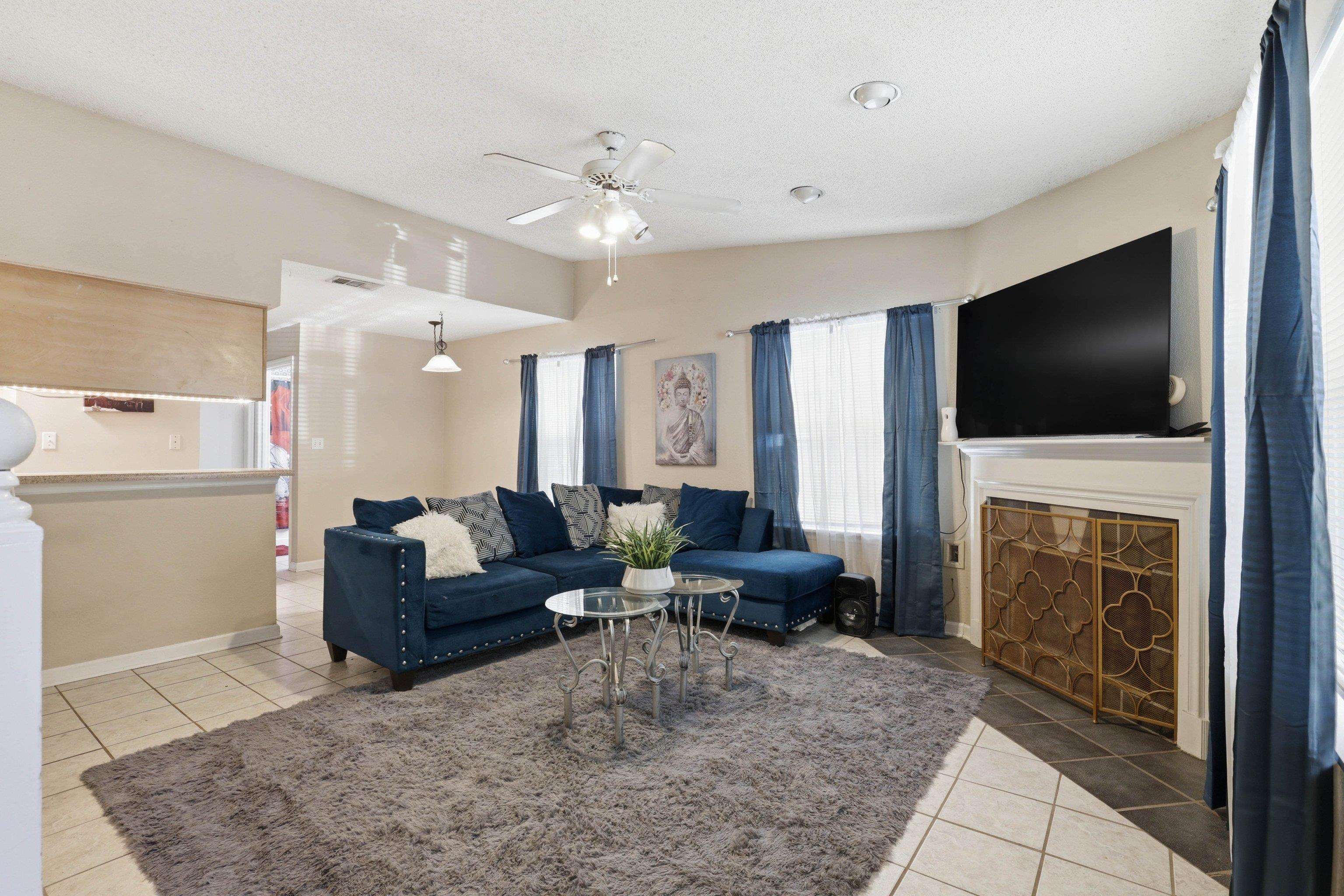 2425 Nugget Lane