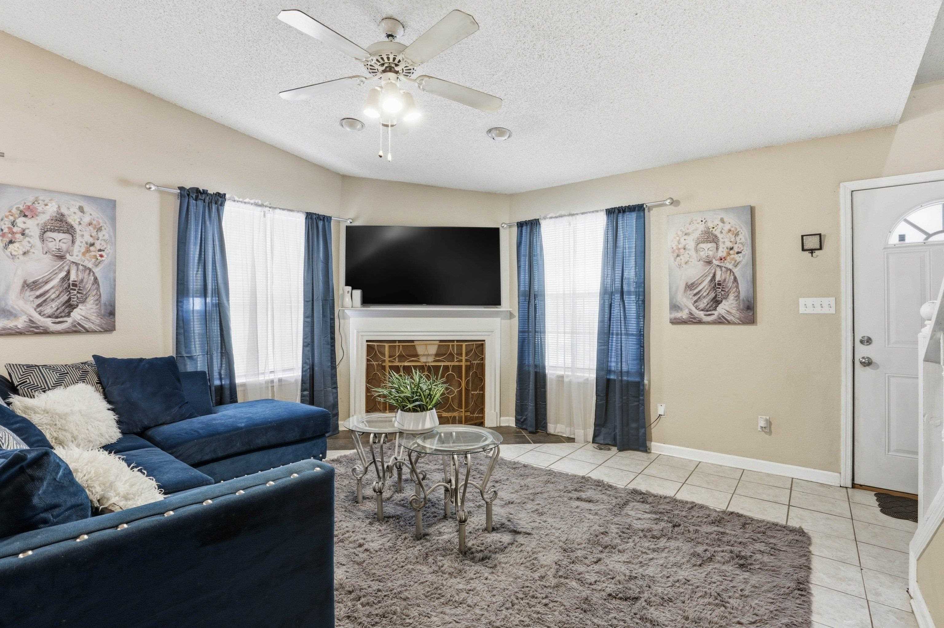 2425 Nugget Lane