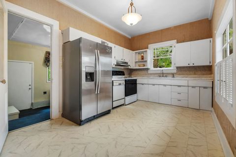 Tiny photo for 418 W 9th Avenue, Tallahassee, FL 32303 (MLS # 390259)