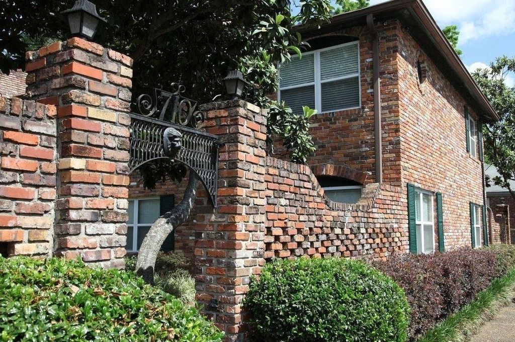 Photo of 710 N Gadsden Street #4, Tallahassee, FL 32303 (MLS # 400064)