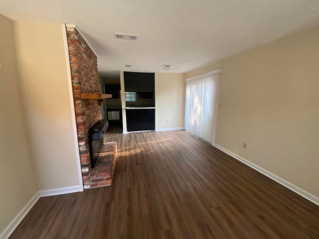 Photo of 1403 McCauley Road #C, Tallahassee, FL 32308 (MLS # 395254)