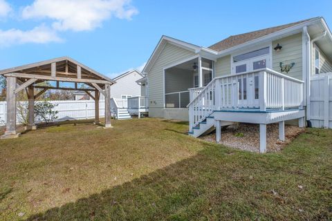 Tiny photo for 2790 Sweet Ridge Street, Tallahassee, FL 32308 (MLS # 394527)