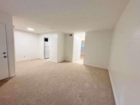 Tiny photo for 1530 LIVE OAK Drive #B3, Tallahassee, FL 32301 (MLS # 395712)