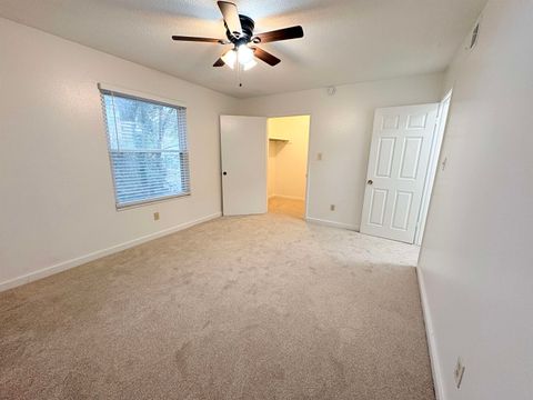 Tiny photo for 1530 LIVE OAK Drive #B3, Tallahassee, FL 32301 (MLS # 395712)
