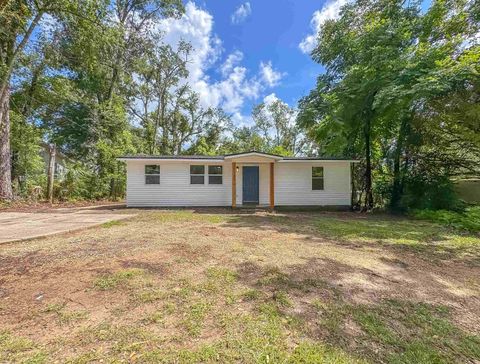 Photo of 1751 Pepper Drive Dr, Tallahassee, FL 32304 (MLS # 389794)