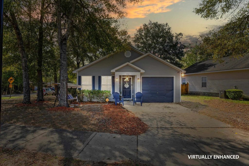 Photo of 926 Balkin Road, Tallahassee, FL 32305 (MLS # 396949)