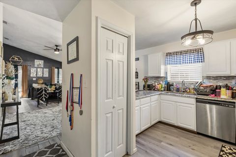 Tiny photo for 926 Balkin Road, Tallahassee, FL 32305 (MLS # 396949)