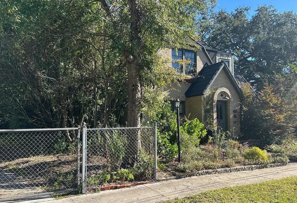 Photo of 1309 Challen Avenue, Jacksonville, FL 32205 (MLS # 393908)