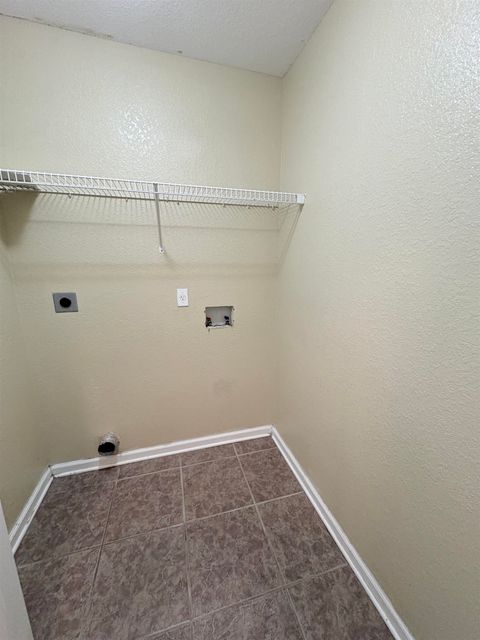 Tiny photo for 2370 QUAZAR CIR Cir, Tallahassee, FL 32311 (MLS # 390878)