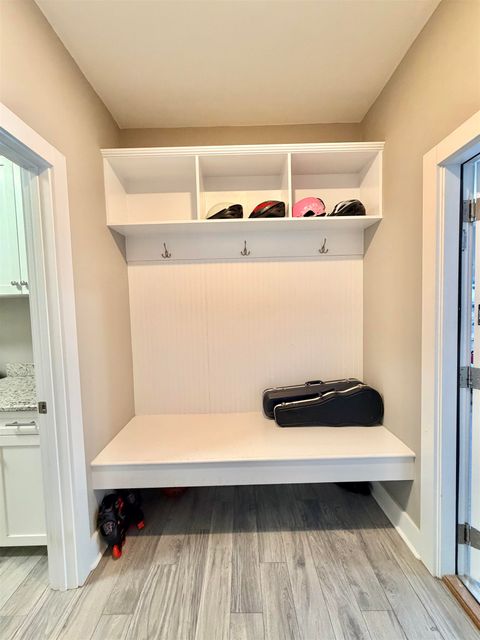 Tiny photo for 7500 BEAVER FORD Road, Tallahassee, FL 32312 (MLS # 393639)