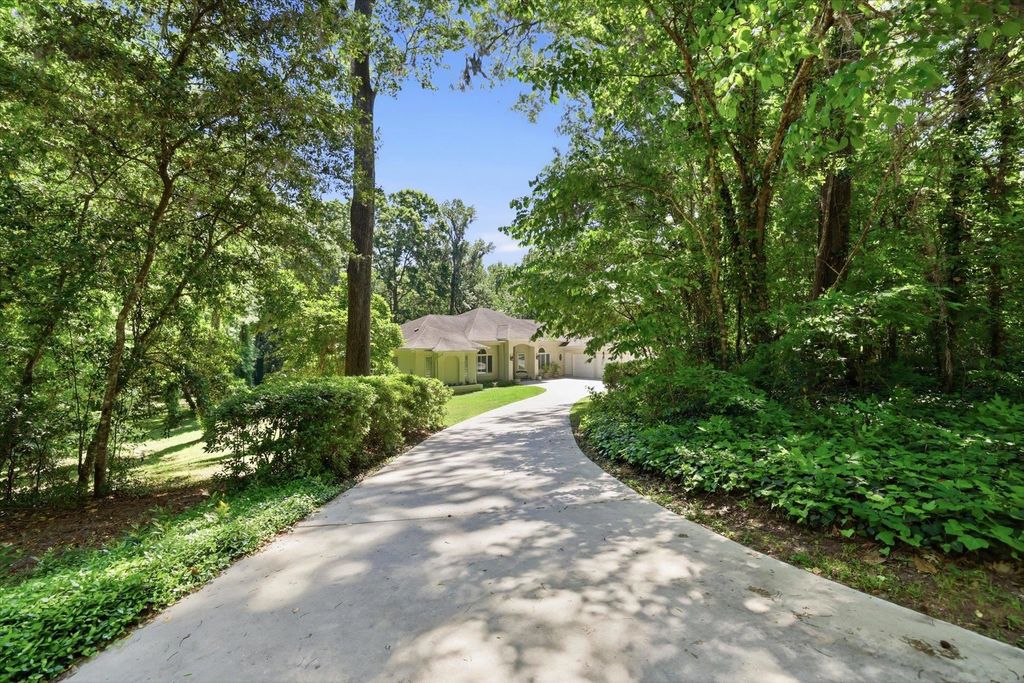 Photo of 3337 Charleston Road, Tallahassee, FL 32309 (MLS # 398410)