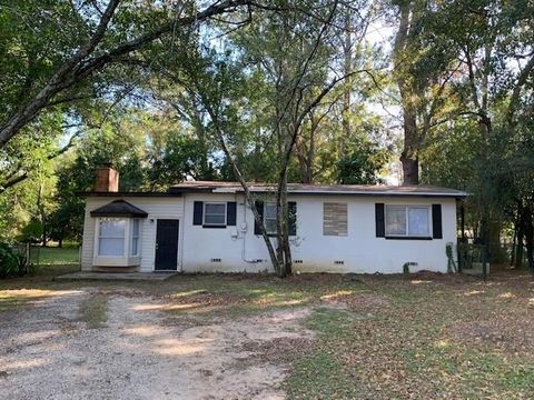 2029 & 2033 Desiree Court - Tallahassee FL 32304