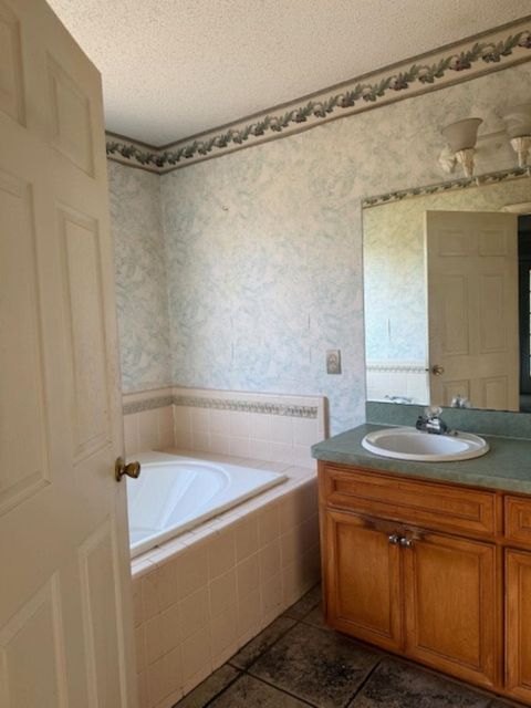 Tiny photo for 1901 Shady Oaks Drive, Tallahassee, FL 32303 (MLS # 398390)