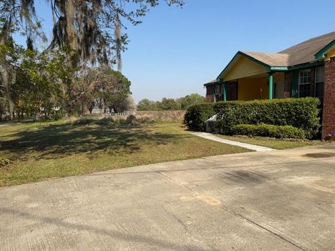 Tiny photo for 1901 Shady Oaks Drive, Tallahassee, FL 32303 (MLS # 398390)