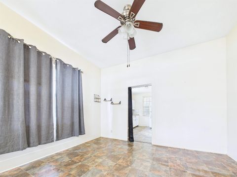 Tiny photo for 2744 Foley Cutoff Road, Perry, FL 32348 (MLS # 399060)