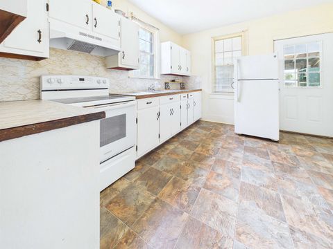 Tiny photo for 2744 Foley Cutoff Road, Perry, FL 32348 (MLS # 399060)