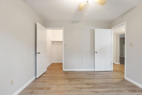 Tiny photo for 1956 Nicklaus Drive #A, Tallahassee, FL 32301 (MLS # 400005)