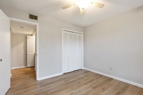 Tiny photo for 1956 Nicklaus Drive #A, Tallahassee, FL 32301 (MLS # 400005)