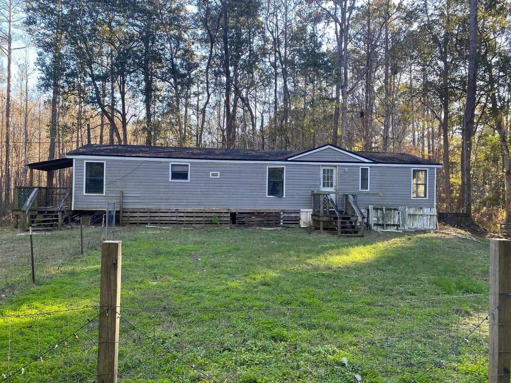 Photo of 5083 Red Gum Road, Tallahassee, FL 32303 (MLS # 395022)