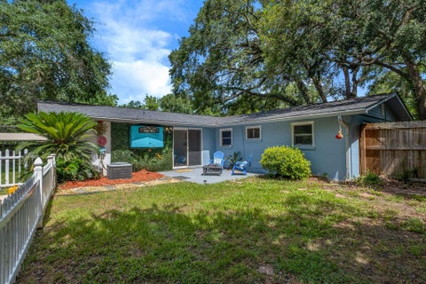 Tiny photo for 2009 WOODSTOCK Lane, Tallahassee, FL 32303 (MLS # 400938)