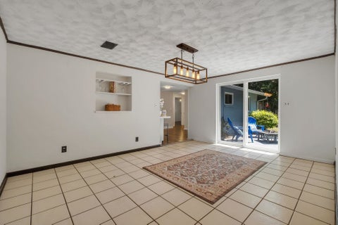 Tiny photo for 2009 WOODSTOCK Lane, Tallahassee, FL 32303 (MLS # 400938)