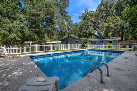 Tiny photo for 2009 WOODSTOCK Lane, Tallahassee, FL 32303 (MLS # 400938)