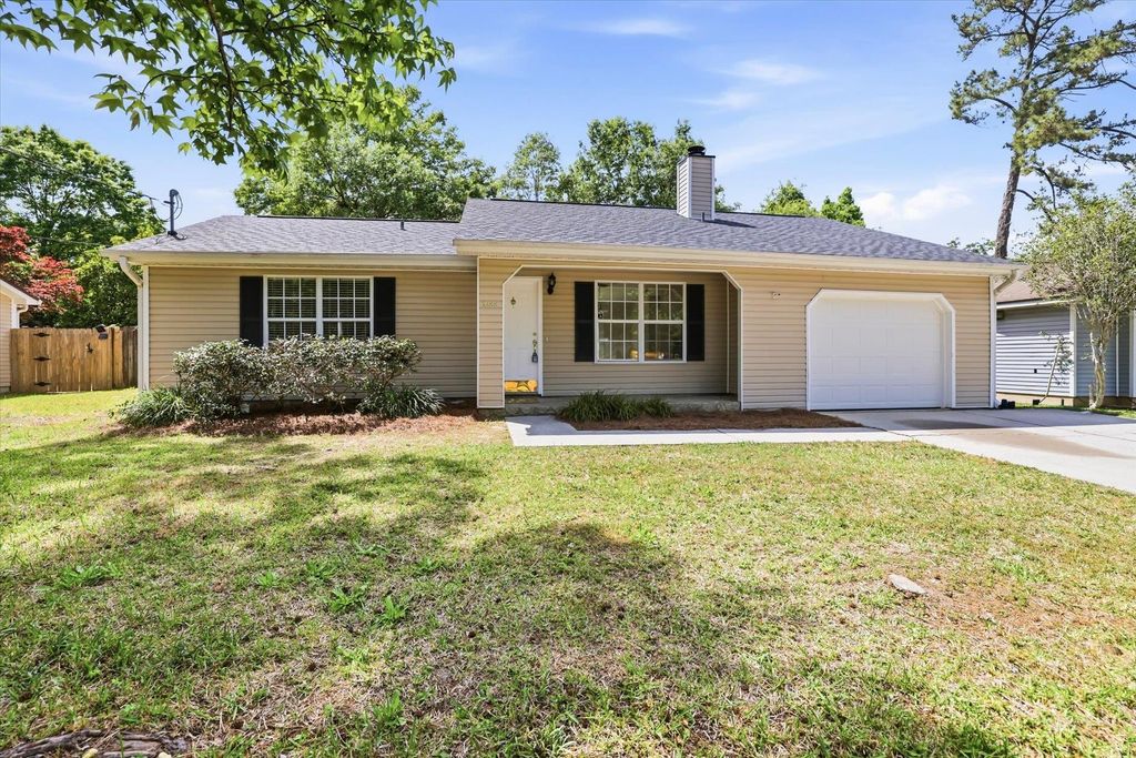 Photo of 3288 Garcia Drive Dr, Tallahassee, FL 32309 (MLS # 398688)