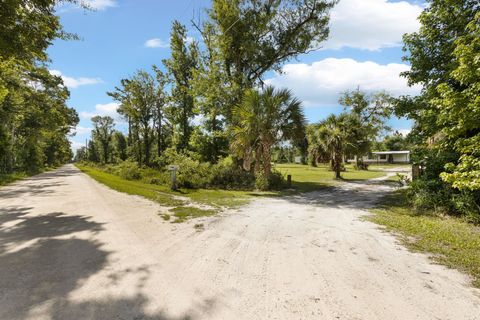 Tiny photo for 7539 Airport Grade, Perry, FL 32348 (MLS # 401645)