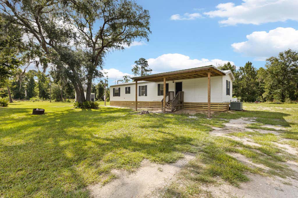 Photo of 7539 Airport Grade, Perry, FL 32348 (MLS # 401645)
