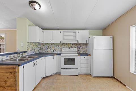 Tiny photo for 7539 Airport Grade, Perry, FL 32348 (MLS # 401645)
