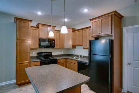 Tiny photo for 2202 Cedarbrook Court, Tallahassee, FL 32303 (MLS # 397403)