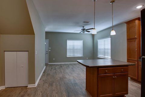 Tiny photo for 2202 Cedarbrook Court, Tallahassee, FL 32303 (MLS # 397403)