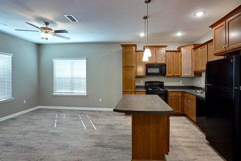 Tiny photo for 2202 Cedarbrook Court, Tallahassee, FL 32303 (MLS # 397403)