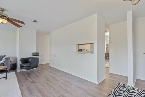 Tiny photo for 1333 AIRPORT Drive, Tallahassee, FL 32304 (MLS # 397416)