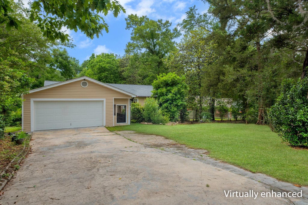 Photo of 2504 Debden Court, Tallahassee, FL 32309 (MLS # 399840)