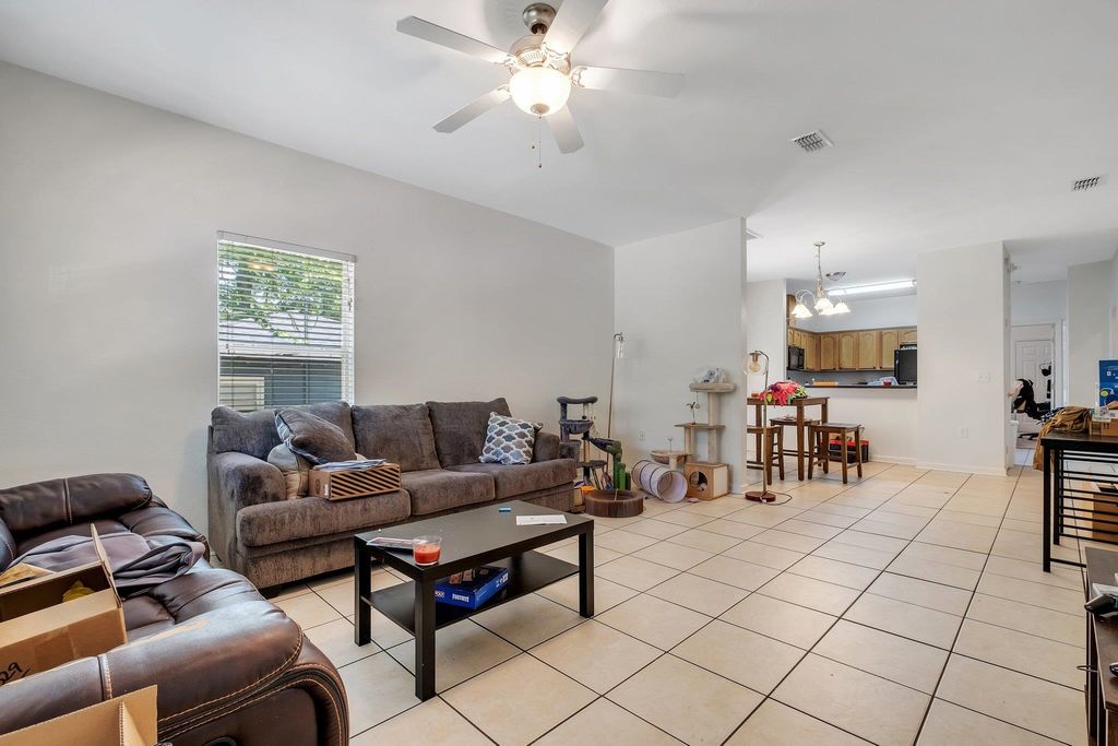 Photo of 829 Dent Street, Tallahassee, FL 32304 (MLS # 384590)