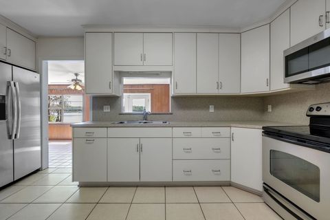 Tiny photo for 3765 Lakeview Drive, Tallahassee, FL 32310 (MLS # 397890)