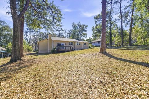 Tiny photo for 4012 Yardley Circle, Tallahassee, FL 32309 (MLS # 395816)