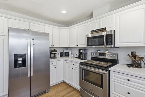 Tiny photo for 4012 Yardley Circle, Tallahassee, FL 32309 (MLS # 395816)