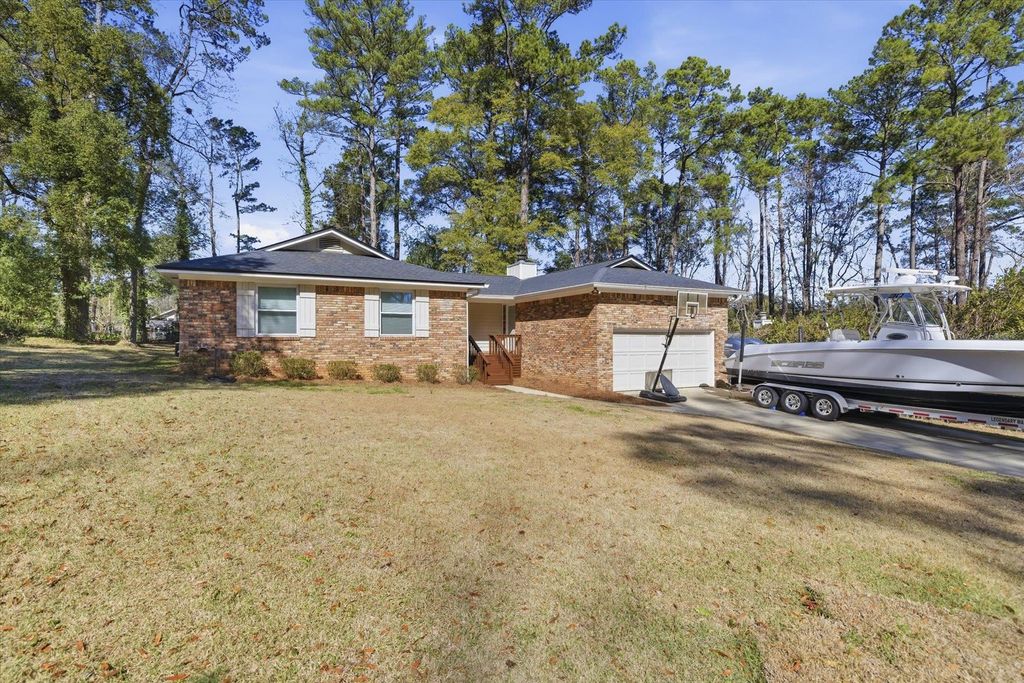 Photo of 4012 Yardley Circle, Tallahassee, FL 32309 (MLS # 395816)