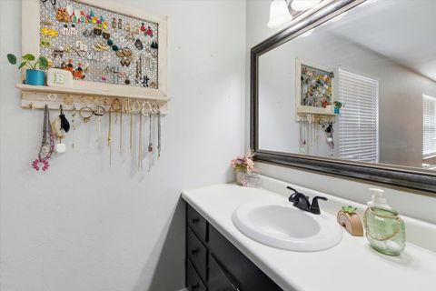 Tiny photo for 4012 Yardley Circle, Tallahassee, FL 32309 (MLS # 395816)