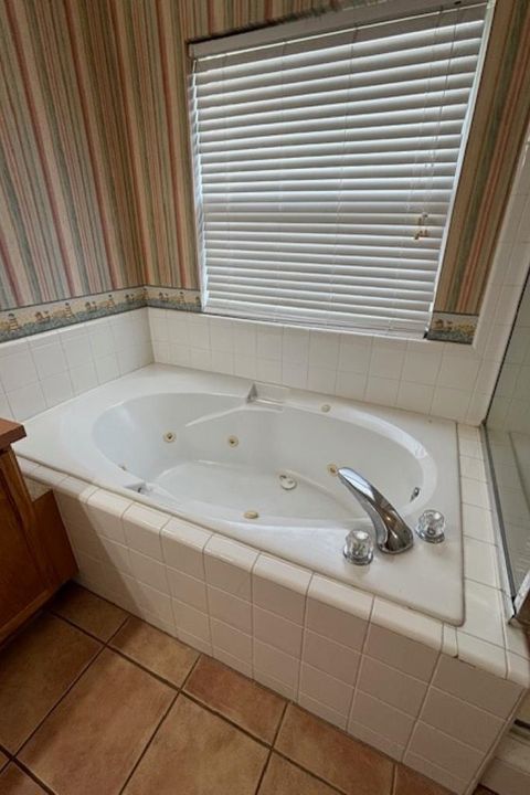 Tiny photo for 4909 Park View Court, Tallahassee, FL 32311 (MLS # 393815)