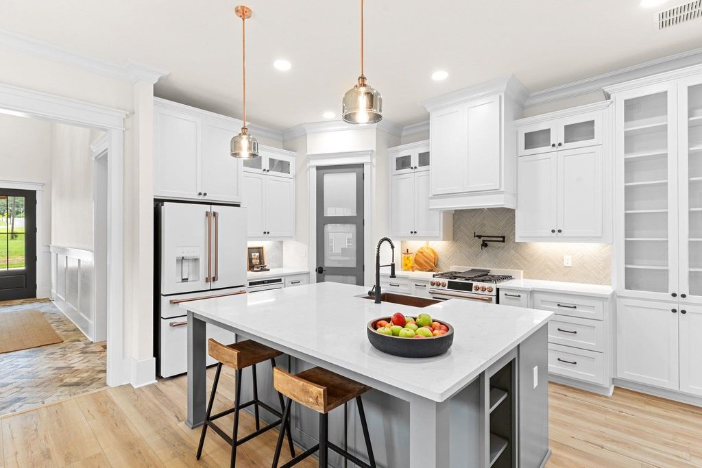 Photo of 3235 Magazine Circle, Tallahassee, FL 32312 (MLS # 386296)