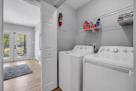 Tiny photo for 2889 JIM LEE Road, Tallahassee, FL 32301 (MLS # 399298)