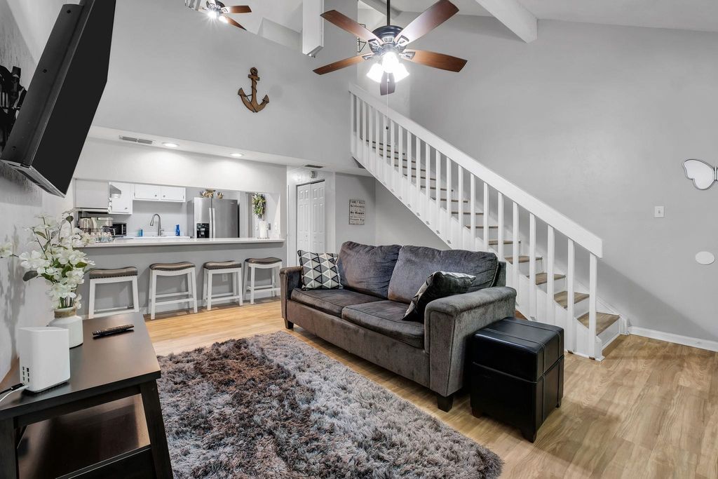 Photo of 2889 JIM LEE Road, Tallahassee, FL 32301 (MLS # 399298)