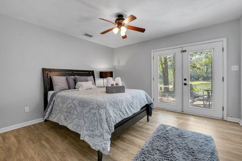 Tiny photo for 2889 JIM LEE Road, Tallahassee, FL 32301 (MLS # 399298)