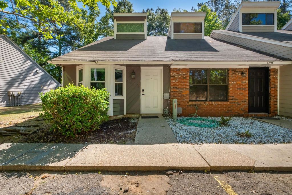 Photo of 2889 JIM LEE Road, Tallahassee, FL 32301 (MLS # 399298)